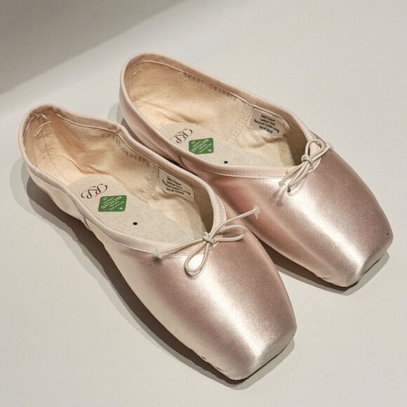 Russian Pointe Akoya Ballet Shoes Women's 37.5 w4 v2 FS US Size 7.5 - Picture 12 of 15